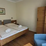 Sonnblick Am Woerthersee 4*